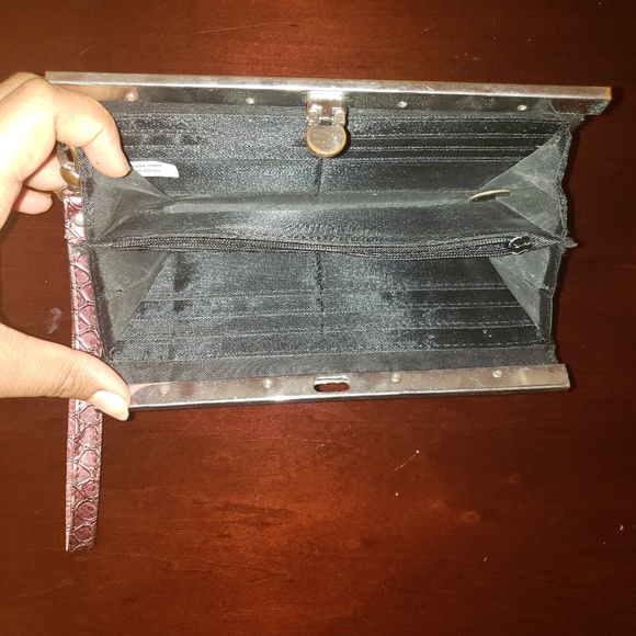 Wallet - Picture 3 of 3